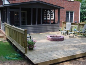 Deck Designs with Fire Pit