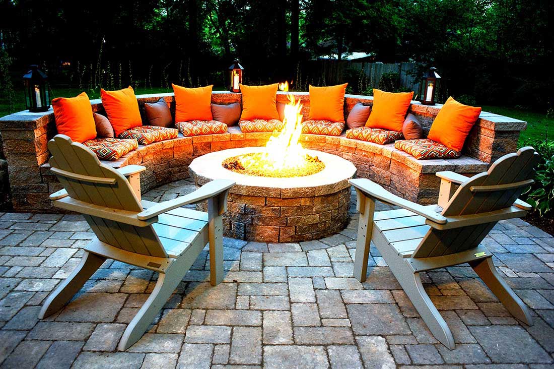 Fire Pit Sets with Seating