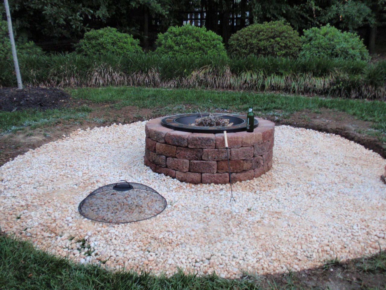 Patio Ideas with Fire Pit