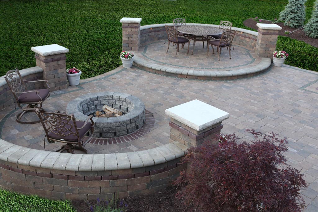 Paver Patio Designs With Fire Pit Fire Pit Design Ideas